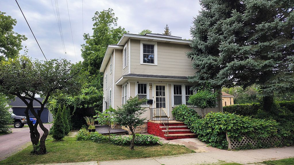 313 E Lime St - Property Image