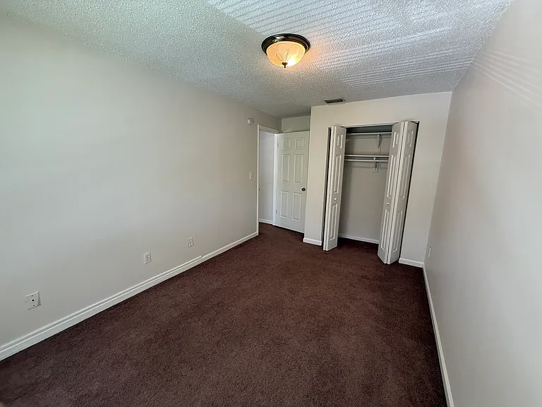 11710 Wesson Cir W — Photo 21
