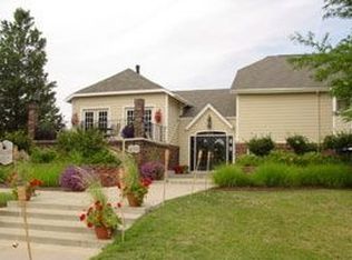 410 Charity Cir, Lansing, MI 48917