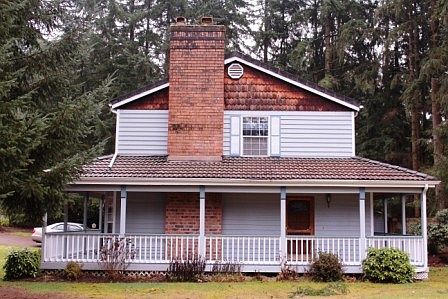 2nd image of 8902 164th St E