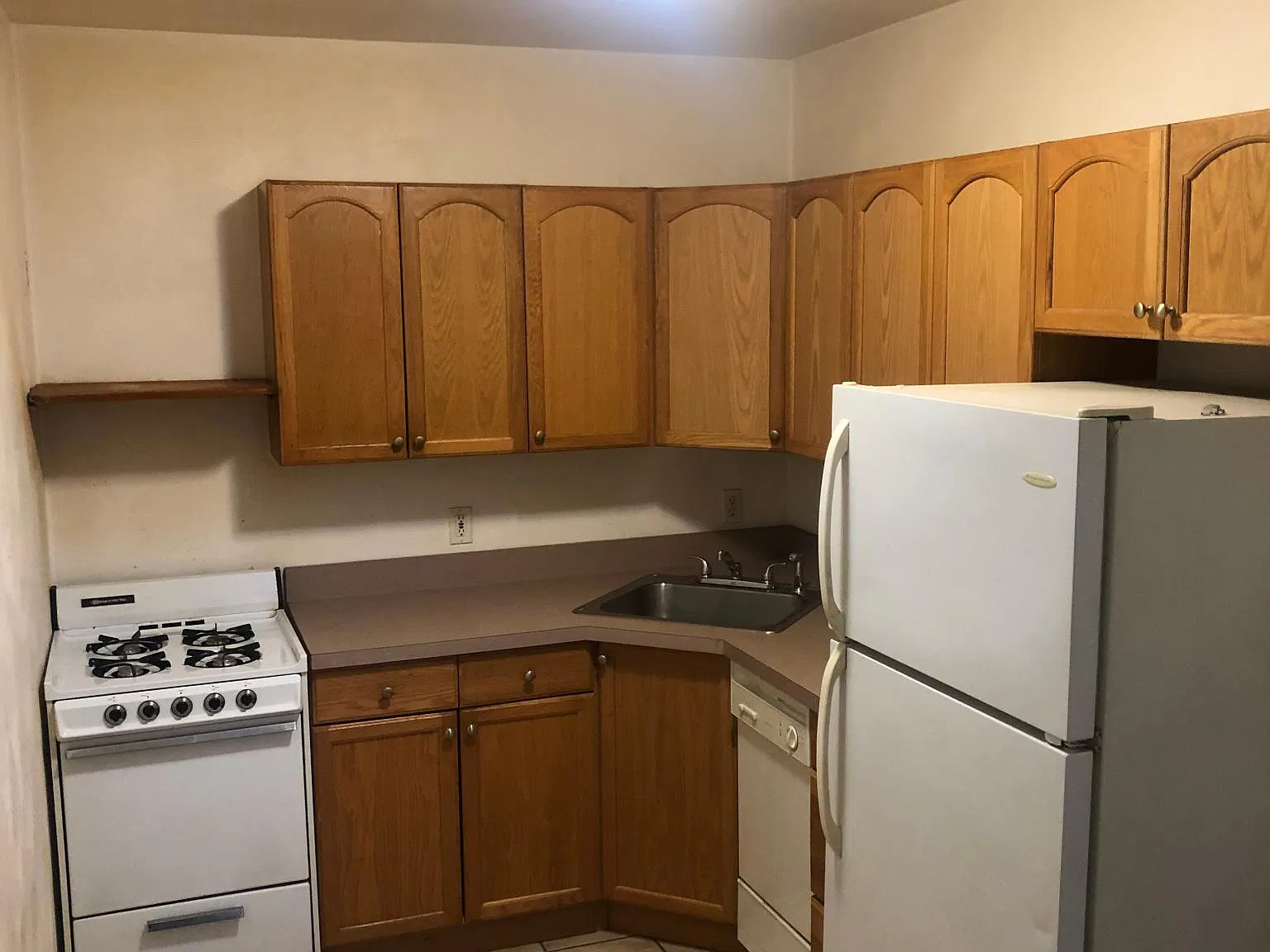 1 bed, 600 sqft, $875 — Photo 2
