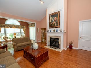 9 Beidler Dr, Washington Crossing, PA 18977