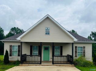 96 Spring Valley Dr, Danville, AL 35619