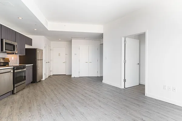 Rented by MNS | media 13