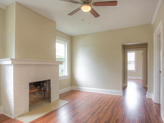 4th image of 3810 N Darwin Ave