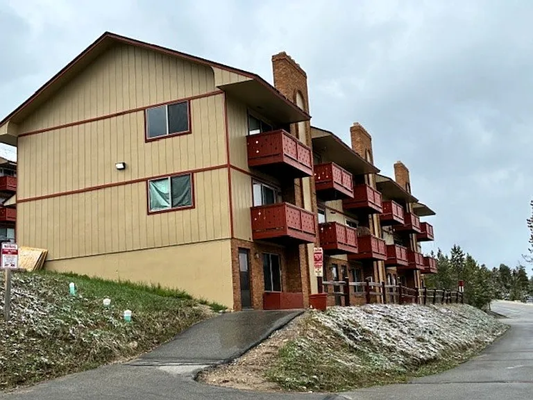 180 Evergreen Rd #E-301 — Photo 17