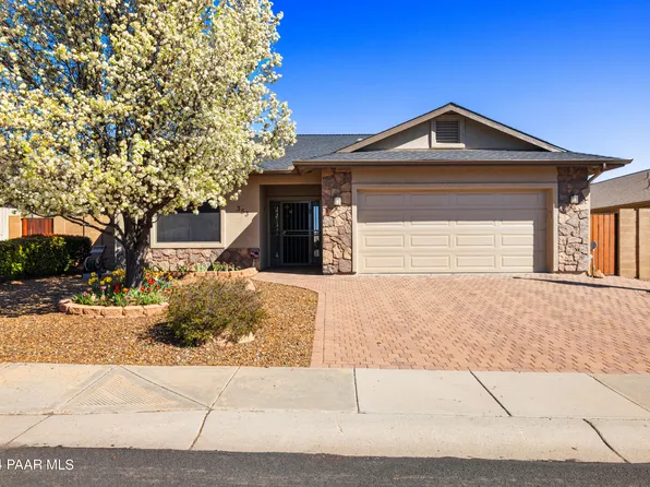 353 N La Paz St, Dewey, AZ 86327