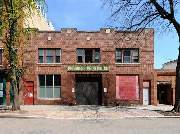 338 Montgomery Street image 1 of 19