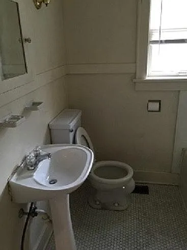 521 S 7th St #1 — Photo 5