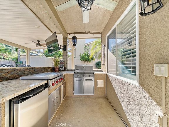 4th image of 36232 Village Rd