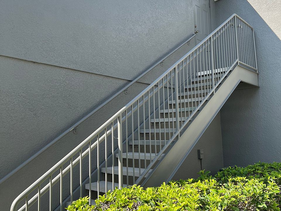 1st image of 3830 Cleary Way