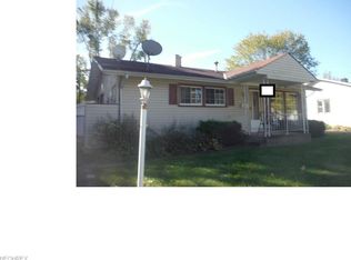 2273 Stewart Dr NW, Warren, OH