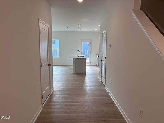 4th image of 269 Stone Valley Ln Unit 81