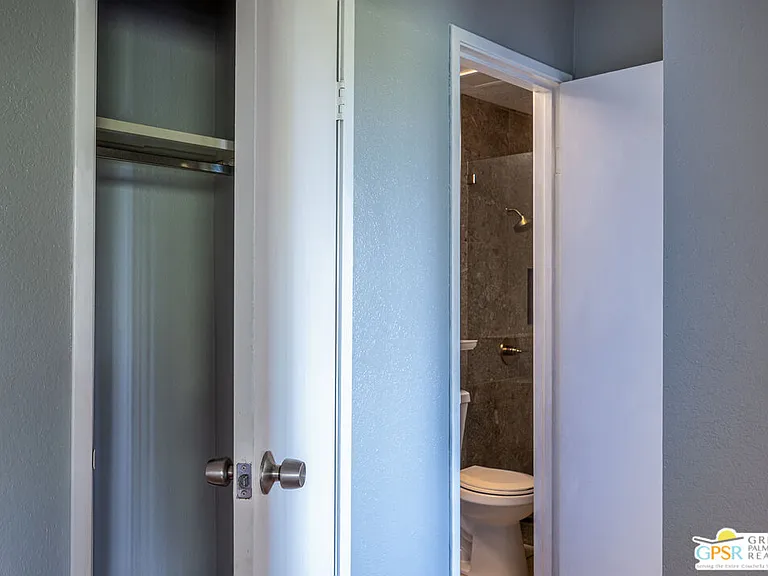 550 N Villa Ct #214 — Photo 12