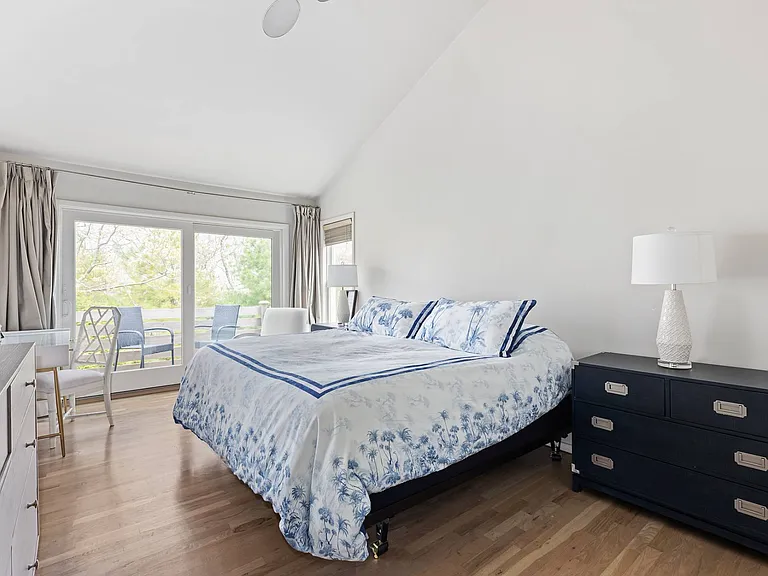 4 Saddle Ln — Photo 11