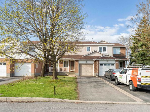 1887 Hialeah Dr, Ottawa, ON K4A 3T3