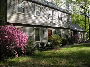 80 Talcott Rd, Guilford, CT 06437