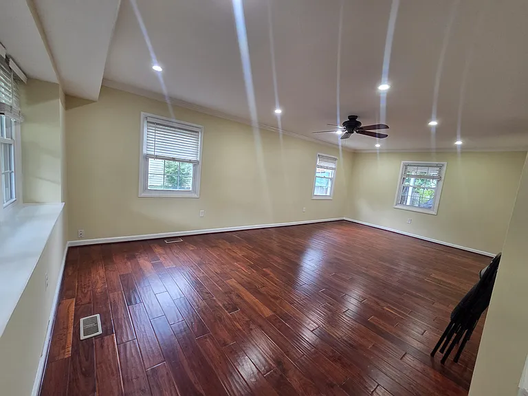 4224 Melville Ln — Photo 9