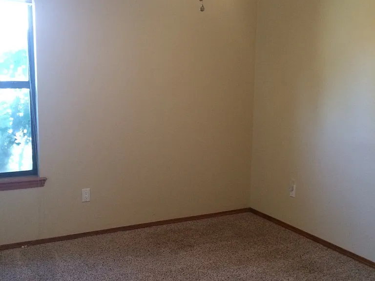 3808 Don January Ave — Photo 11