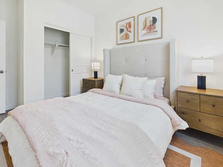 Solaterra Granada Hills — Photo 10