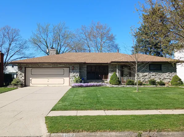 1132 Upland Dr, Columbus, OH 43229