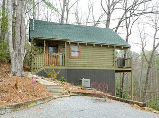 846 Maple Hill Way, Gatlinburg, TN 37738