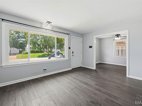 5th image of 155 Saint Maurice Ln