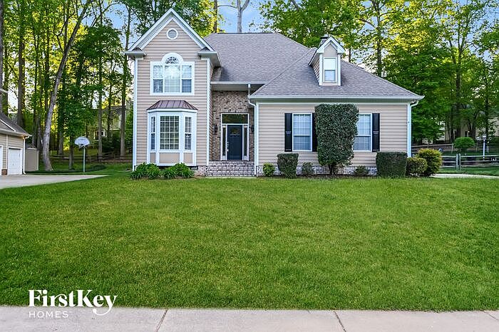1st image of 8736 New Oak Ln