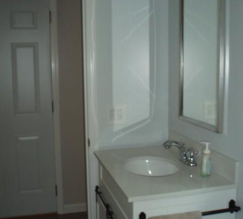 4th image of 375 Greenwood Ave