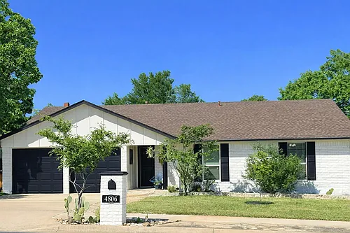 4806 Wind River Rd Photo 1