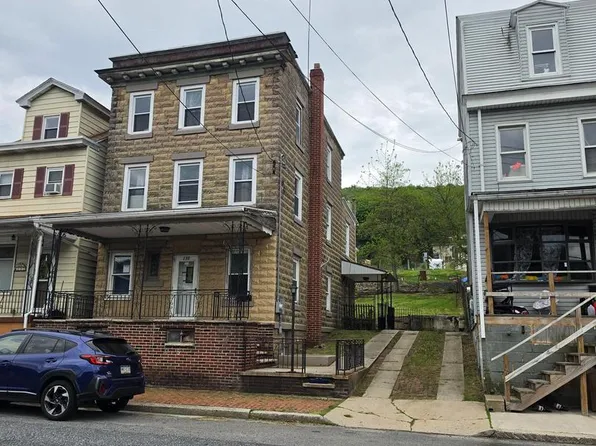 130 E Bacon St, Pottsville, PA 17901