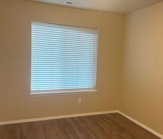 17284 Pleasanton Ln — Photo 40