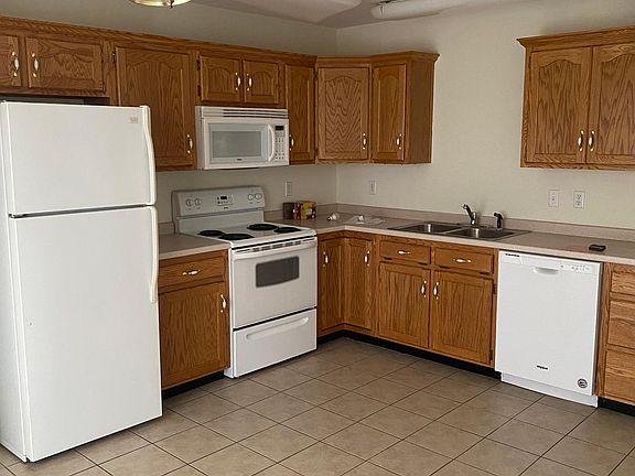 4th image of 7617 Austin Dr