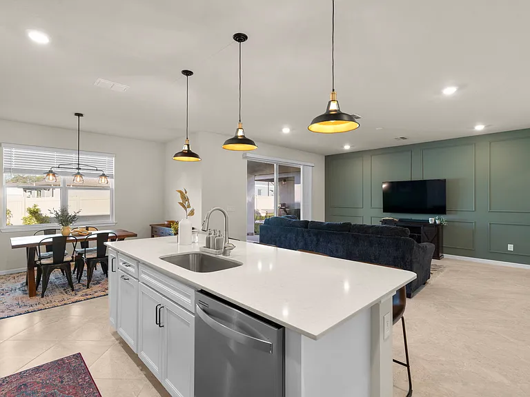 21051 Monza Loop — Photo 26