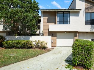 22874 Ironwedge Dr, Boca Raton, FL 33433