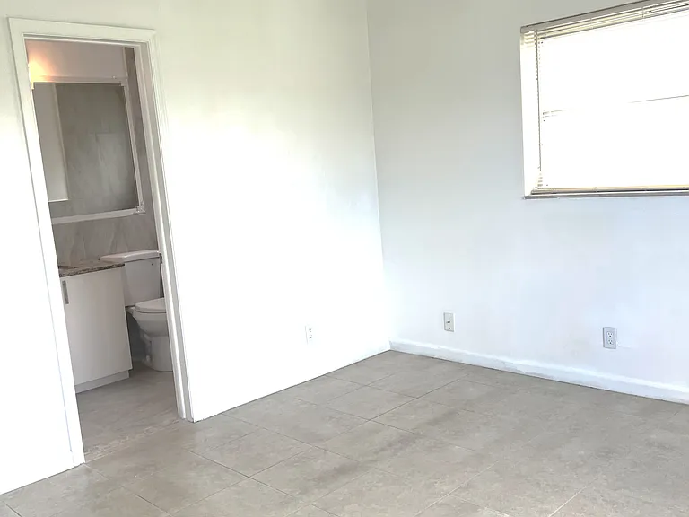 En-Suite Master bath