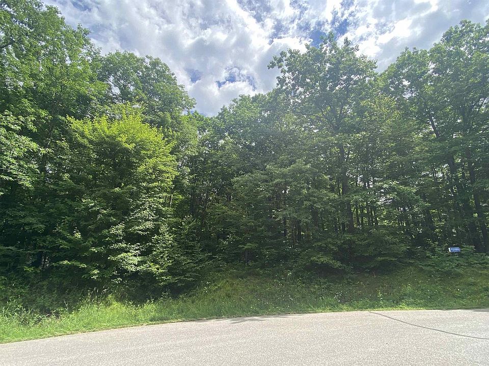 1st image of 1.47 ACRES STONECROP ROAD