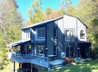 46 Patricia Ln, Clinton Corners, NY 12514