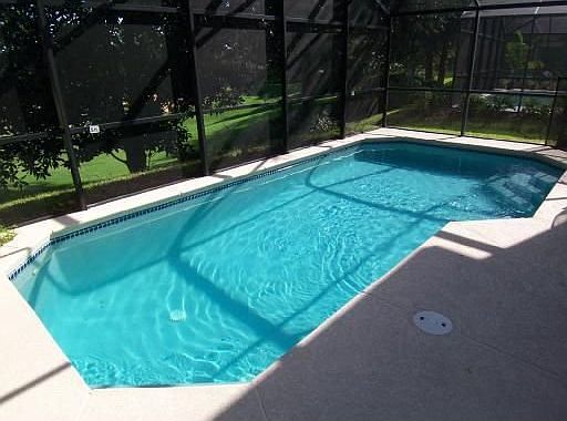2nd image of 2608 Hemingway Ave
