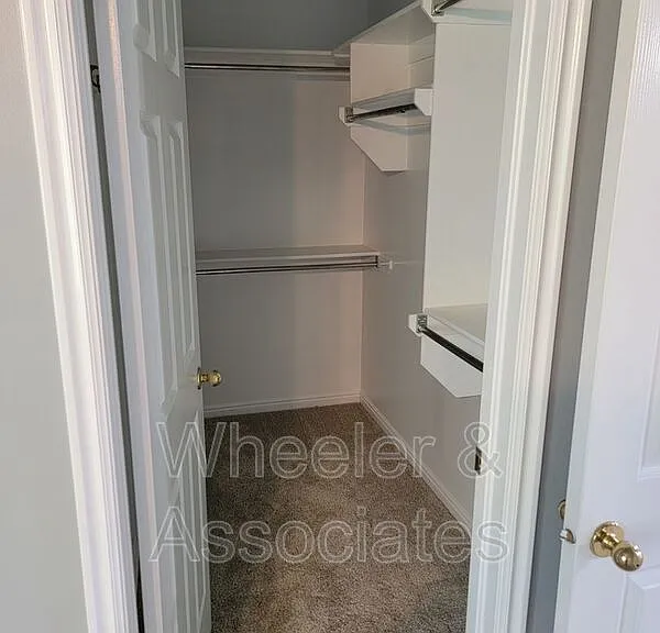 1106 E 2625 N — Photo 12