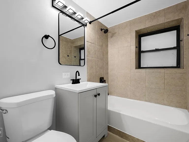 5051 S Forrestville — Photo 34
