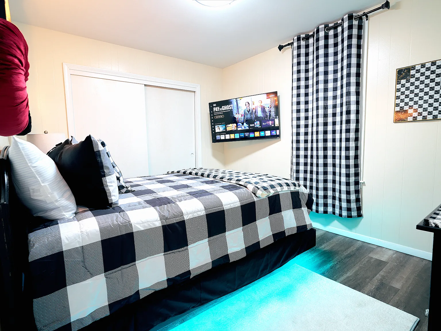 1 bed, 700 sqft, $2,000 — Photo 2