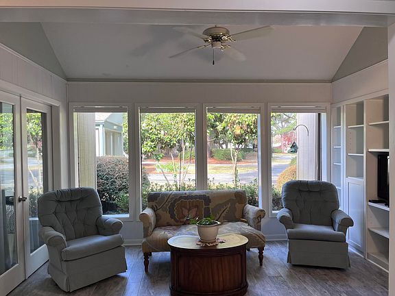 2nd image of 553 Augusta Dr #11602