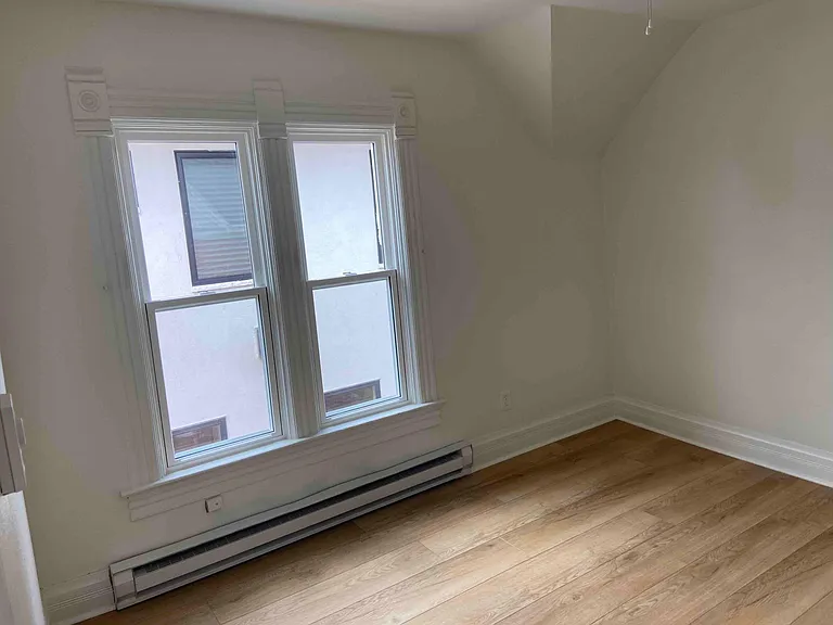 1920 S Washington St #3 — Photo 6