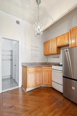 Rented by Compass | media 8