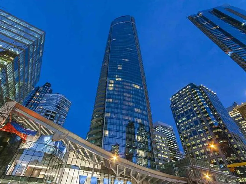 1151 Georgia St W #5305