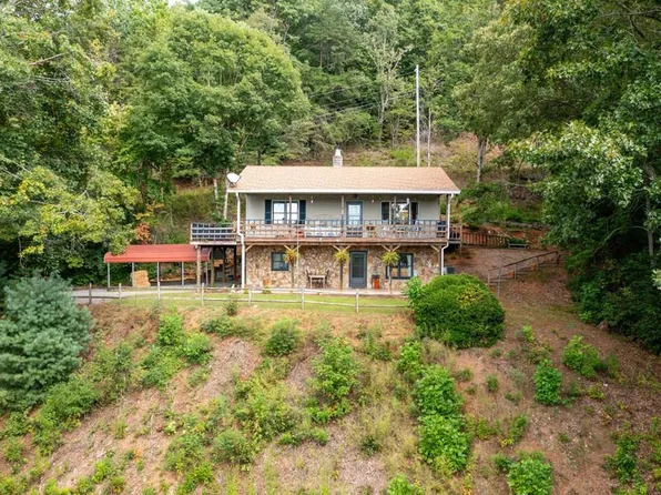 314 Penland Indian Trl, Hayesville, NC 28904