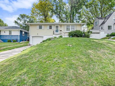 2137 S 49th St, Omaha, NE, 68106