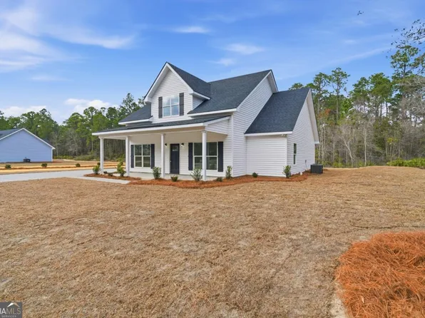 110 Purser Dr, Jesup, GA 31545