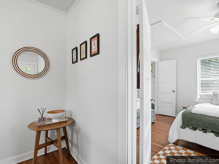 321 N Xenophon Ave — Photo 33